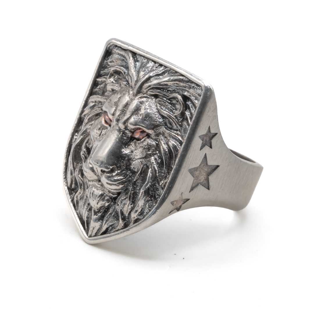 Anillo grande León
