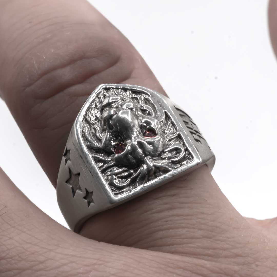 Anillo pequeño León
