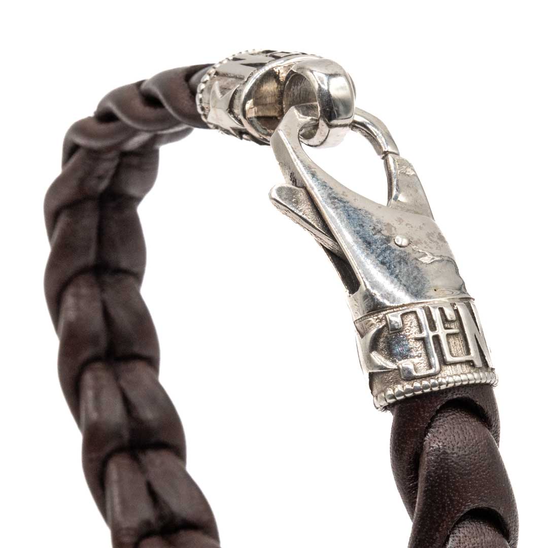 Pulsera cuero y mosquetón