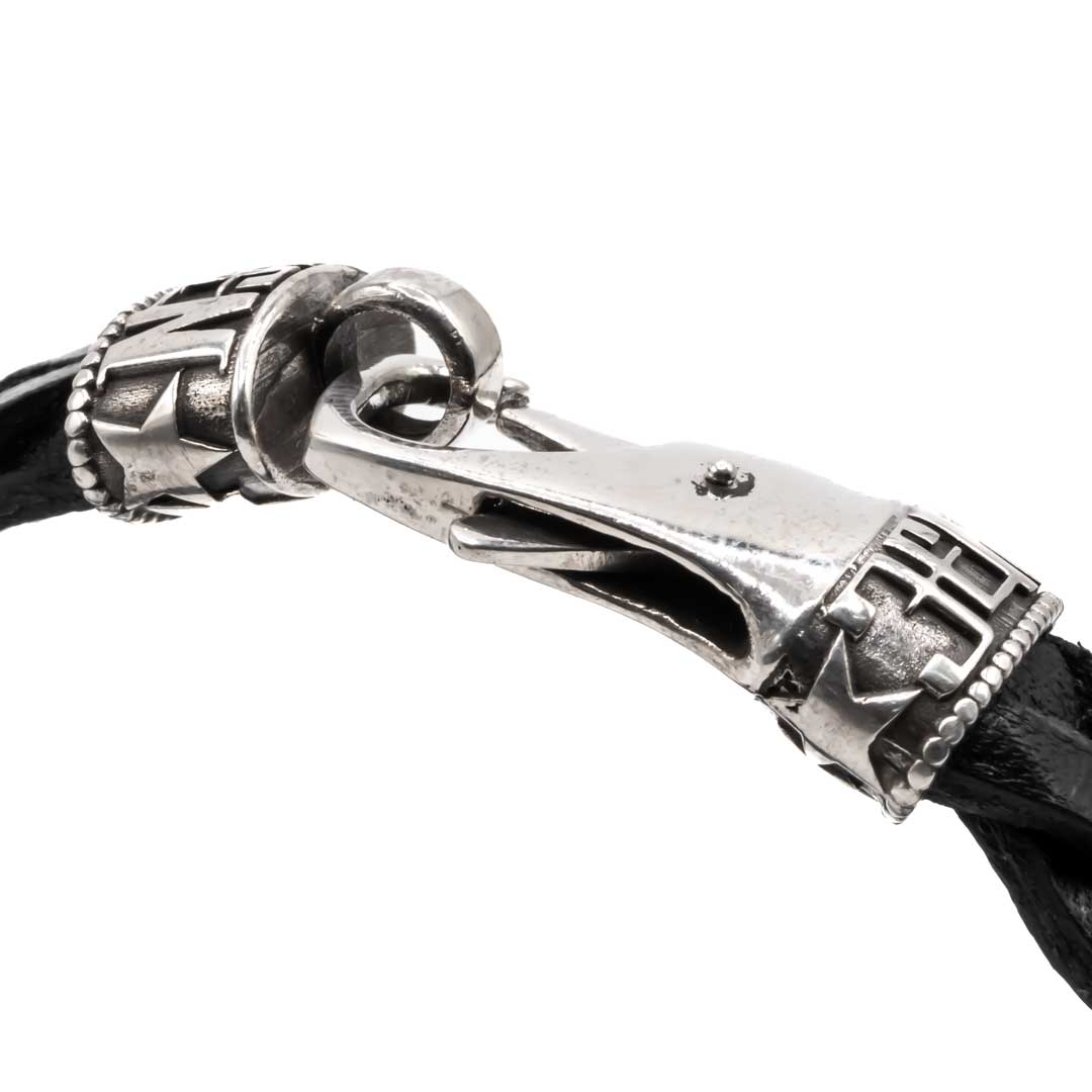 Pulsera cuero negro
