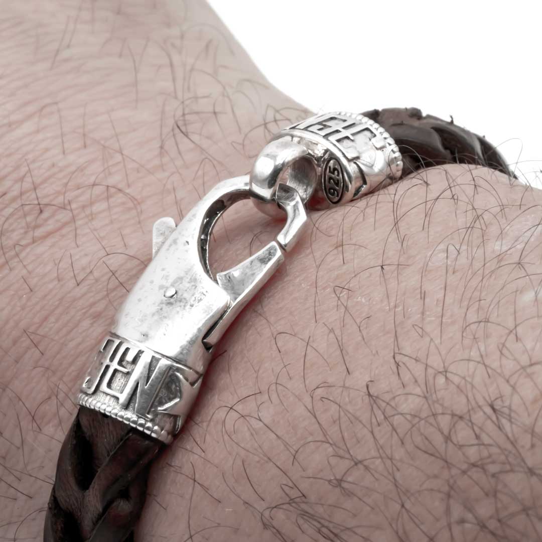 Pulsera cuero y mosquetón