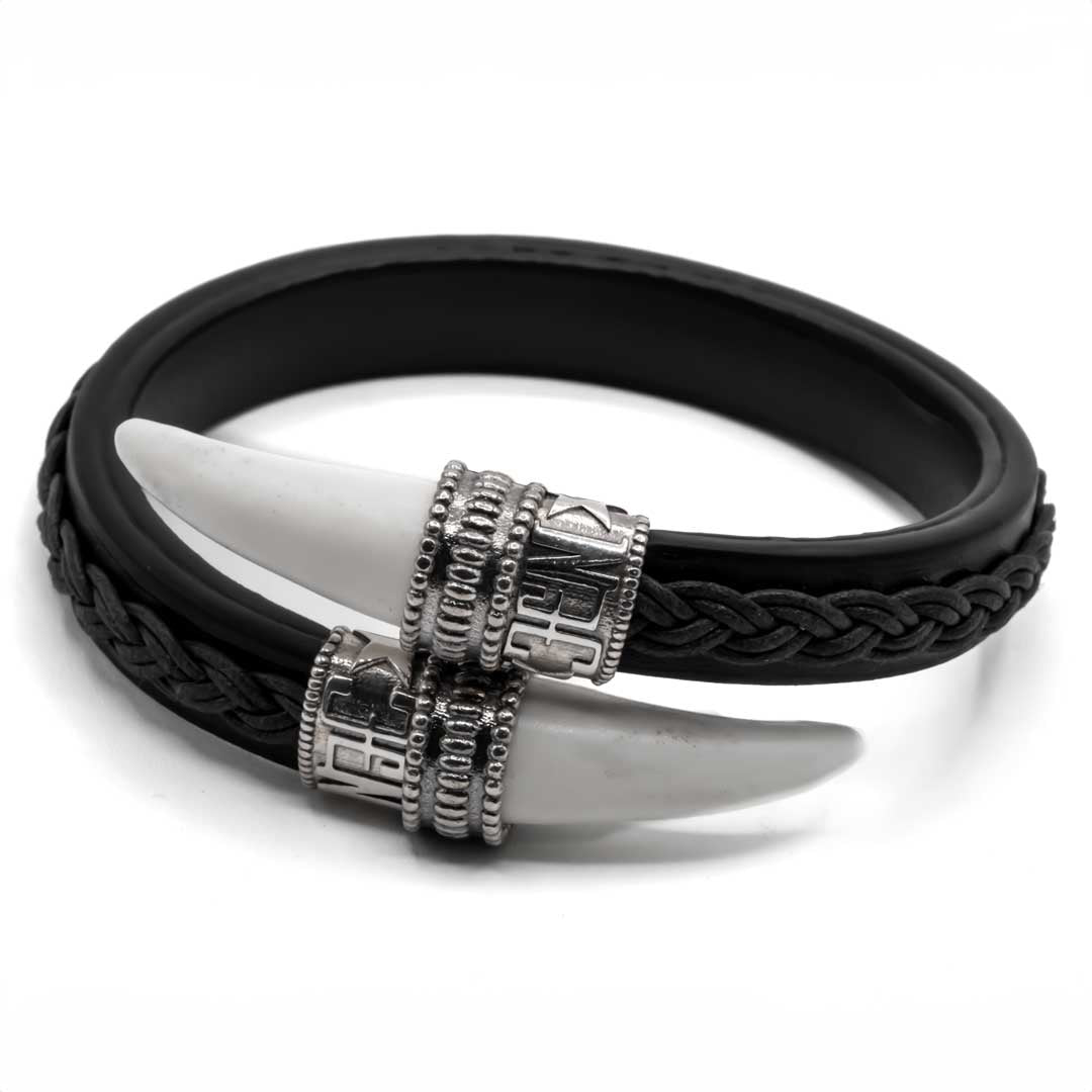 Pulsera cuero colmillos León