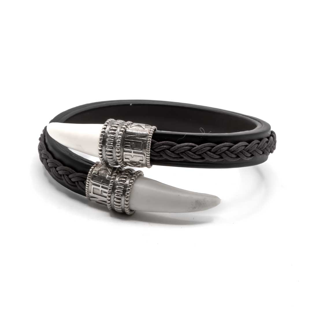 Pulsera cuero colmillos León