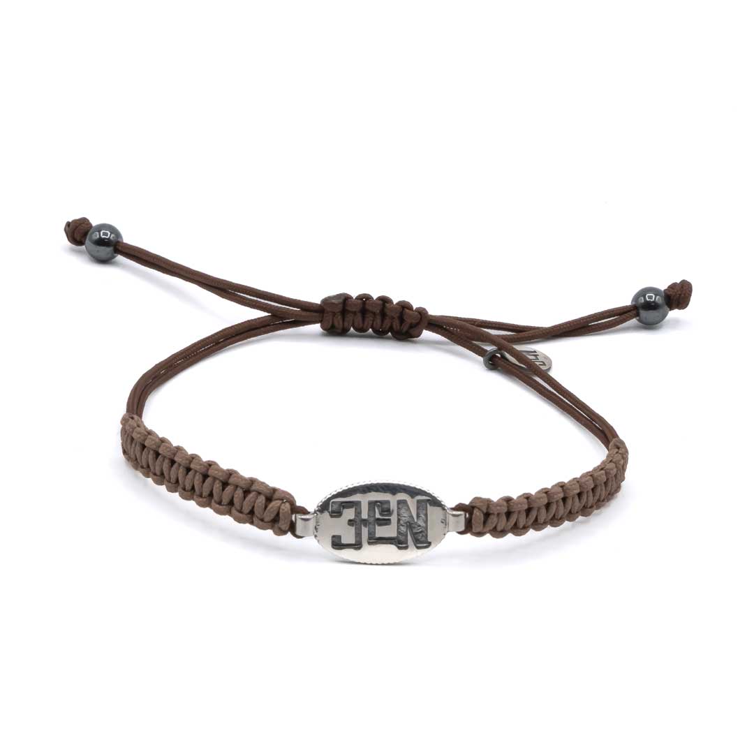 Pulsera macramé Logo